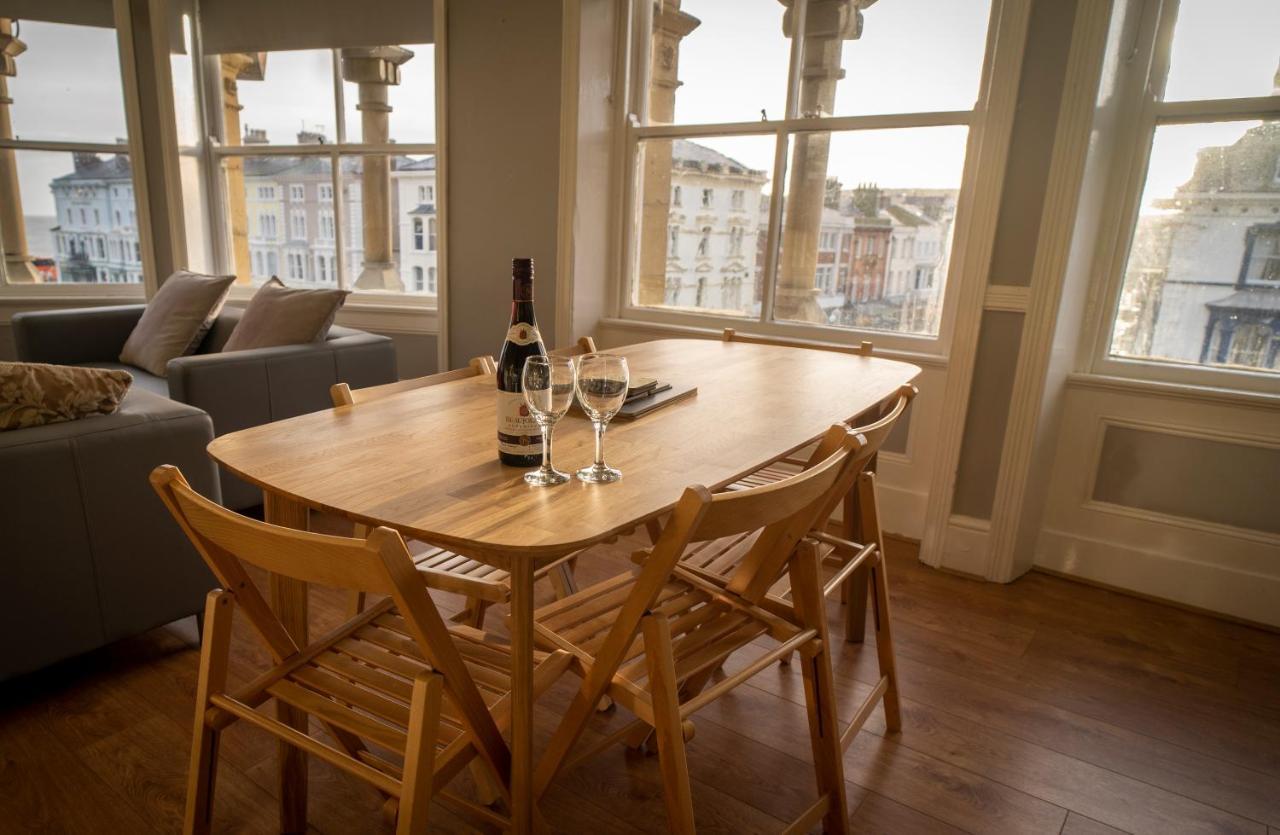 Cornerhouse Apartments Llandudno Luaran gambar